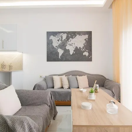 Happiness Apartment Laganas