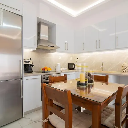 Apartment Happiness Laganas